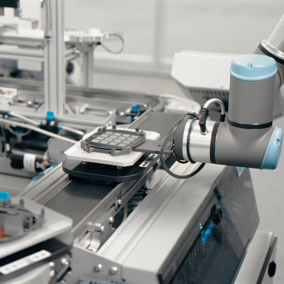 GE PLC LED Indicators Explained: Understanding RX3i CPL410 Status Signals and Control Systems